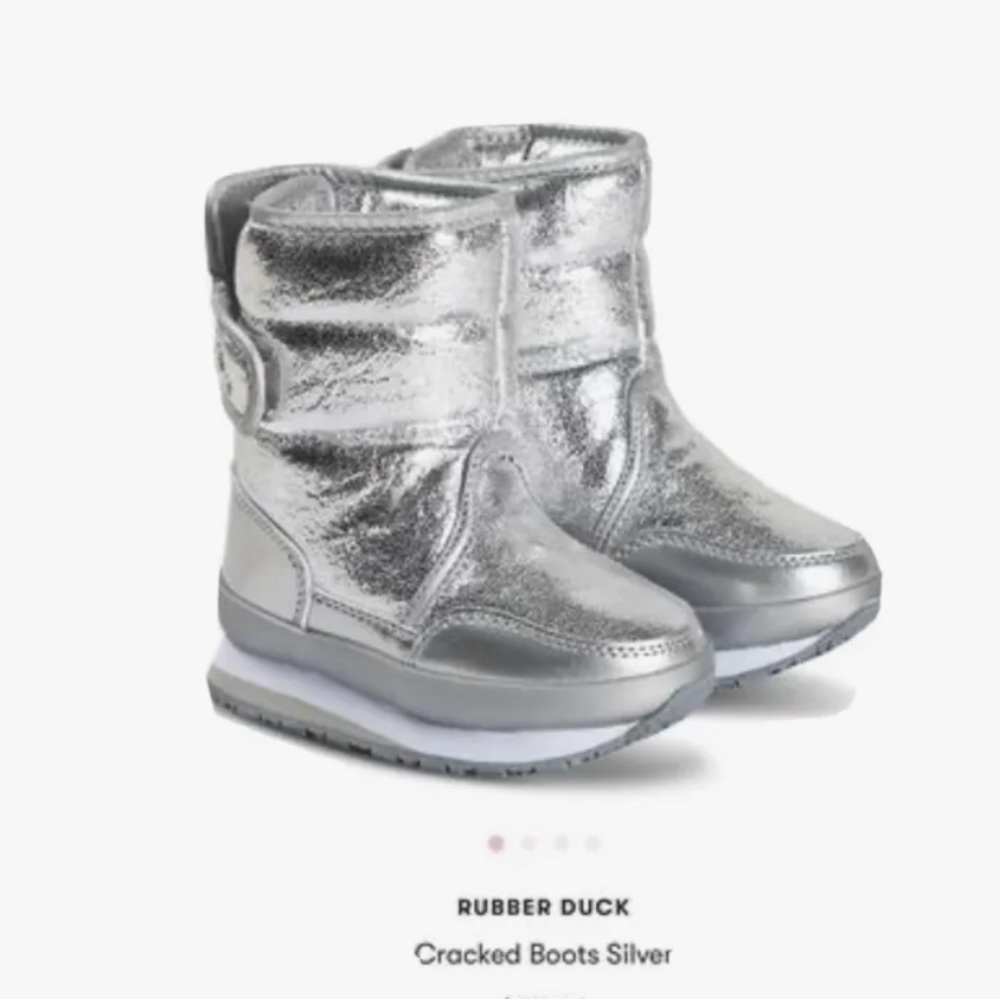 Rubber duck toddler silver snow boots size 7c